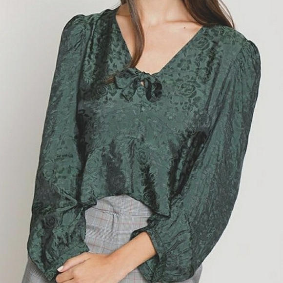 NEW! WALTER BAKER lucita crop bow top small. - Picture 2 of 7